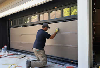 Garage Door Service Southeastern Wisconsin